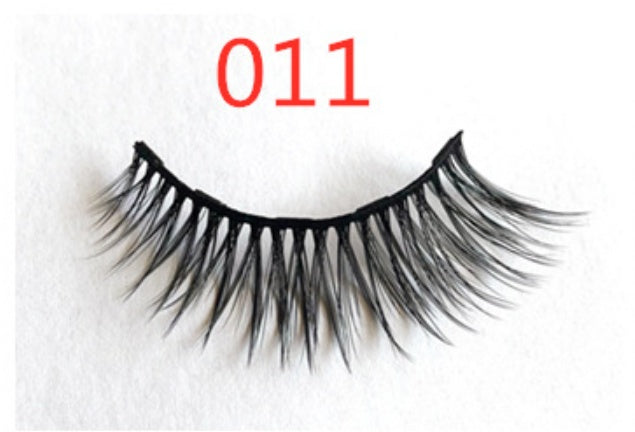 “Magnetic False Eyelashes – Reusable, Easy-Apply Fashion Lashes”