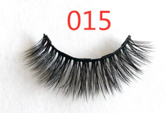 “Magnetic False Eyelashes – Reusable, Easy-Apply Fashion Lashes”