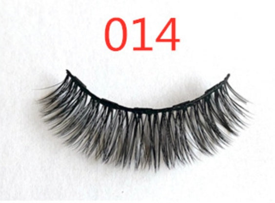 “Magnetic False Eyelashes – Reusable, Easy-Apply Fashion Lashes”