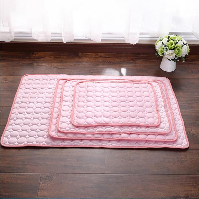 “Cooling Ice Silk Pet Bed – Summer Pad for Dogs & Cats”