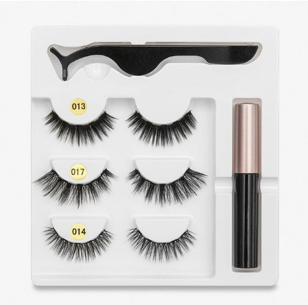 “Magnetic False Eyelashes – Reusable, Easy-Apply Fashion Lashes”