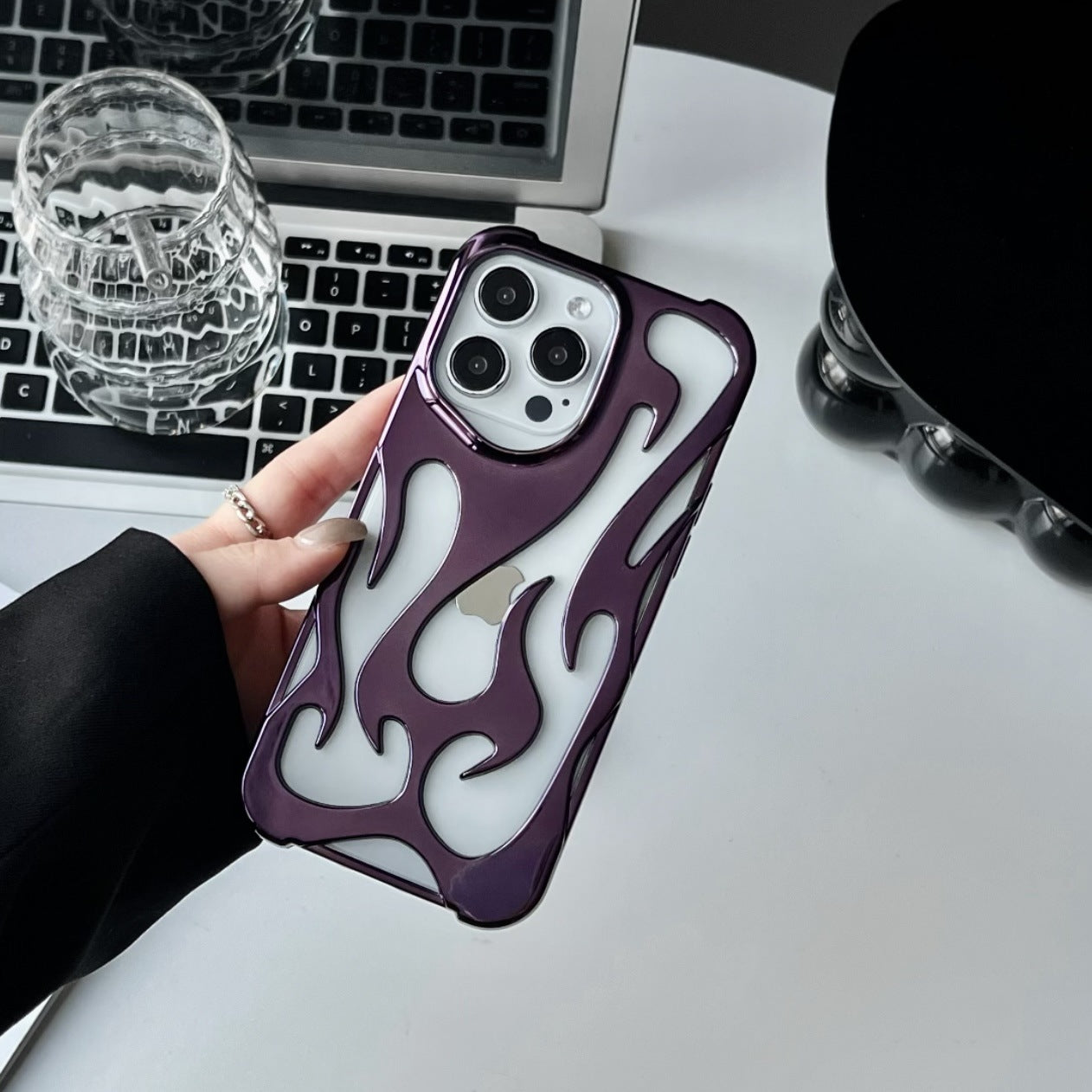 Electroplating Flame Pattern Hollow Soft Shell Phone Case