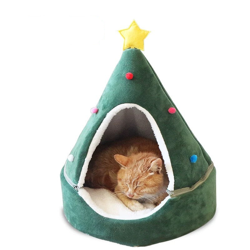 Festive Christmas Tree Cat Litter