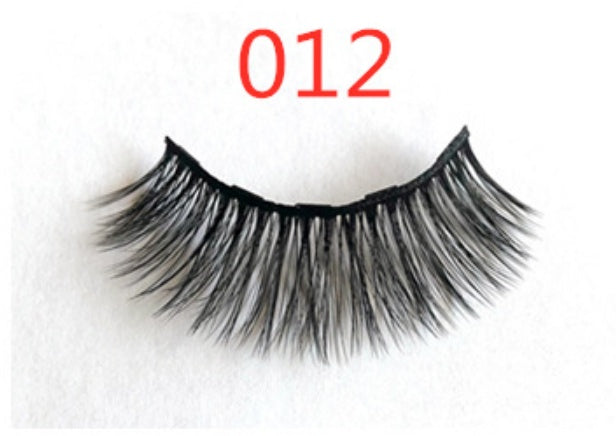 “Magnetic False Eyelashes – Reusable, Easy-Apply Fashion Lashes”