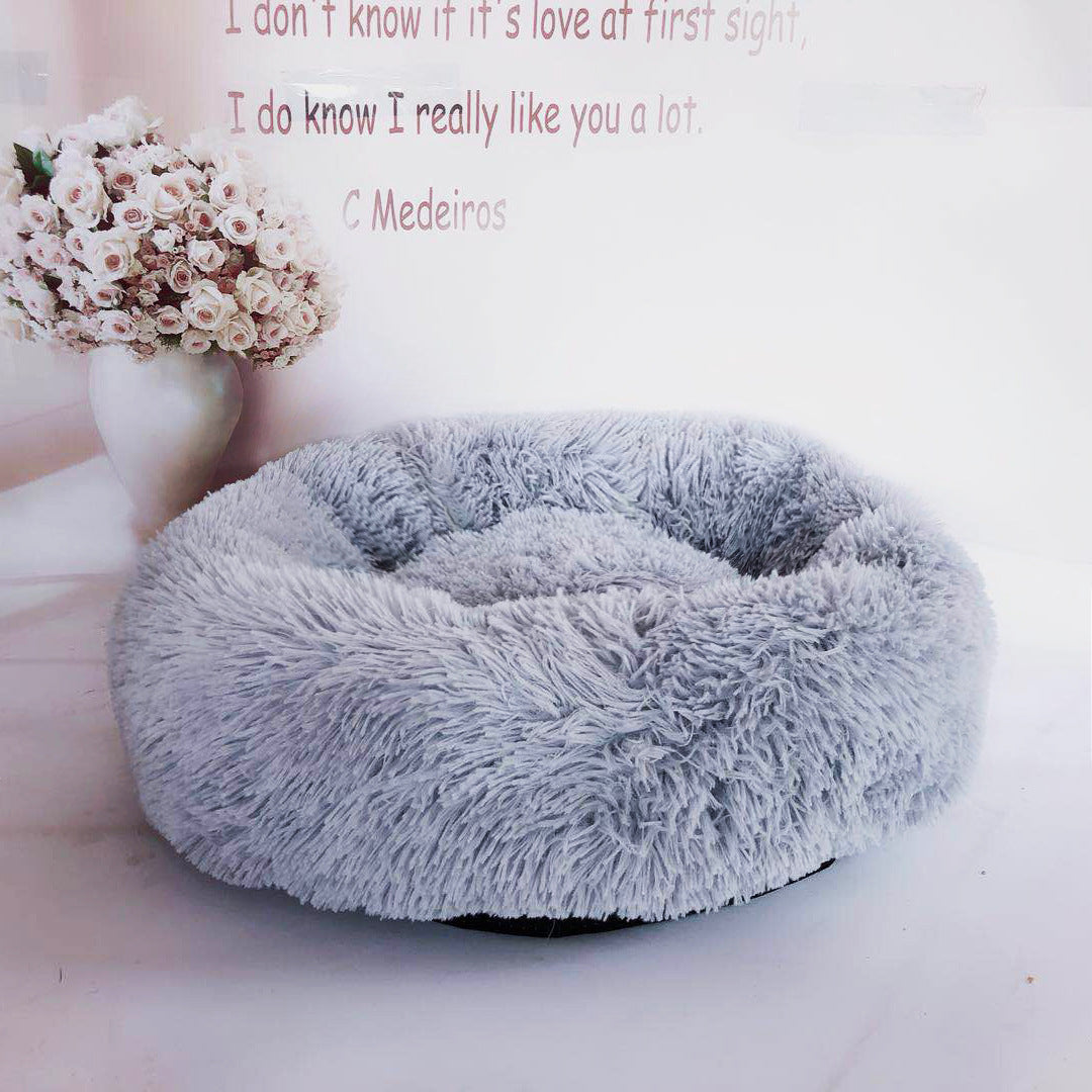 Plush Pet Nest Bed – Cozy Calming Donut Bed for Cats & Small Dogs