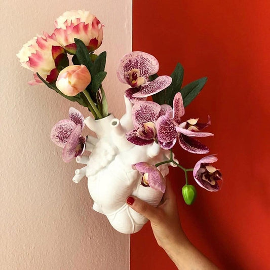 Nordic Style Flower Vase – Decorative Art Pot for Desktop & Home Decor