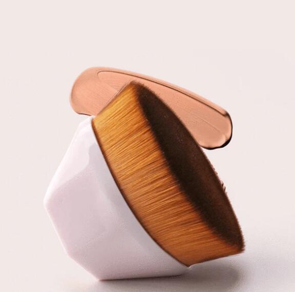 “Professional Makeup Brush Kit – Foundation, BB Cream, Loose Powder & Flat Brushes”