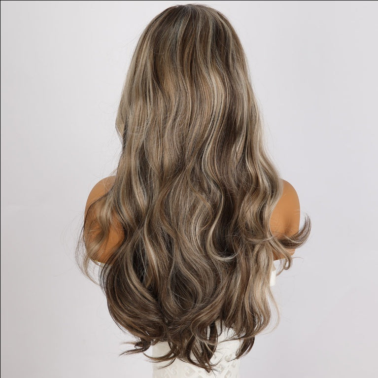 Hot Selling Glueless Synthetic Wigs with Highlights – Stylish Wear for Black Women