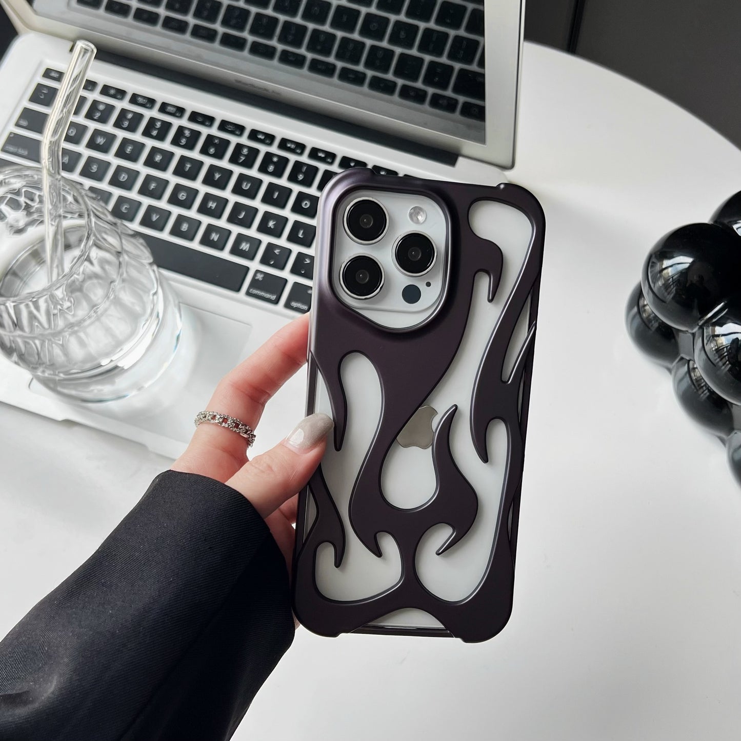 Electroplating Flame Pattern Hollow Soft Shell Phone Case