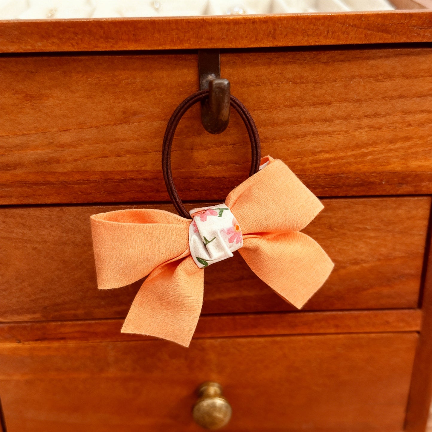 Orange Bow Hair Ties – Cute & Elastic Hair Accessory