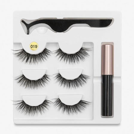 “Magnetic False Eyelashes – Reusable, Easy-Apply Fashion Lashes”