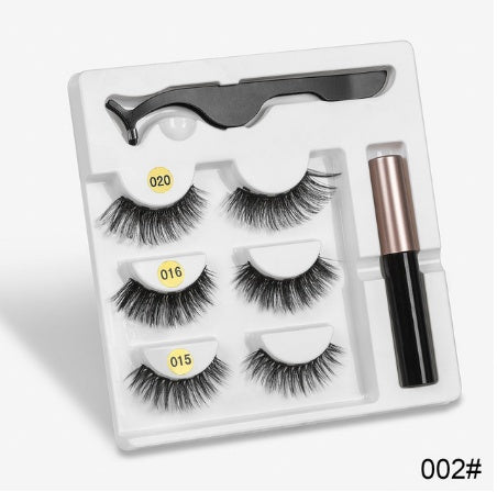 “Magnetic False Eyelashes – Reusable, Easy-Apply Fashion Lashes”
