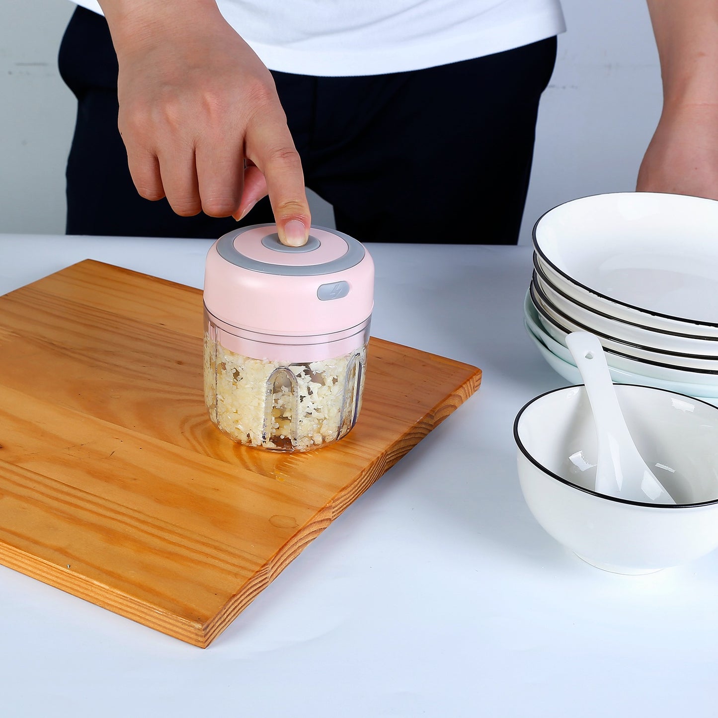 Mini Electric Garlic Chopper 8.45oz – Cordless Rechargeable Food Mincer