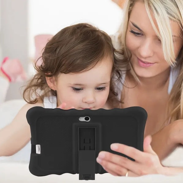 Shock-Resistant Silicone Snap-On Case With Stand For 7" Tablets